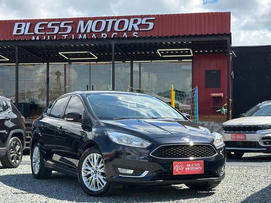FORD FOCUS 2.0 SE SEDAN 16V FLEX 4P POWERSHIFT FORD FOCUS 2.0 SE SEDAN 16V FLEX 4P POWERSHIFT